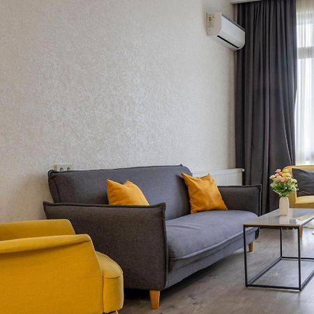 Cozy Apartment In The Heart Of Tbilisi Exteriör bild