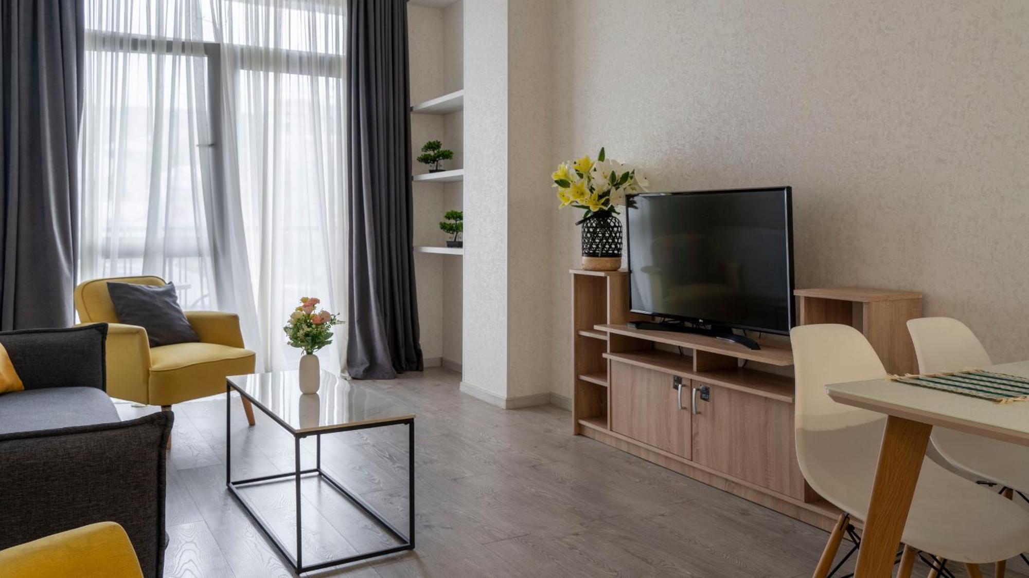 Cozy Apartment In The Heart Of Tbilisi Exteriör bild