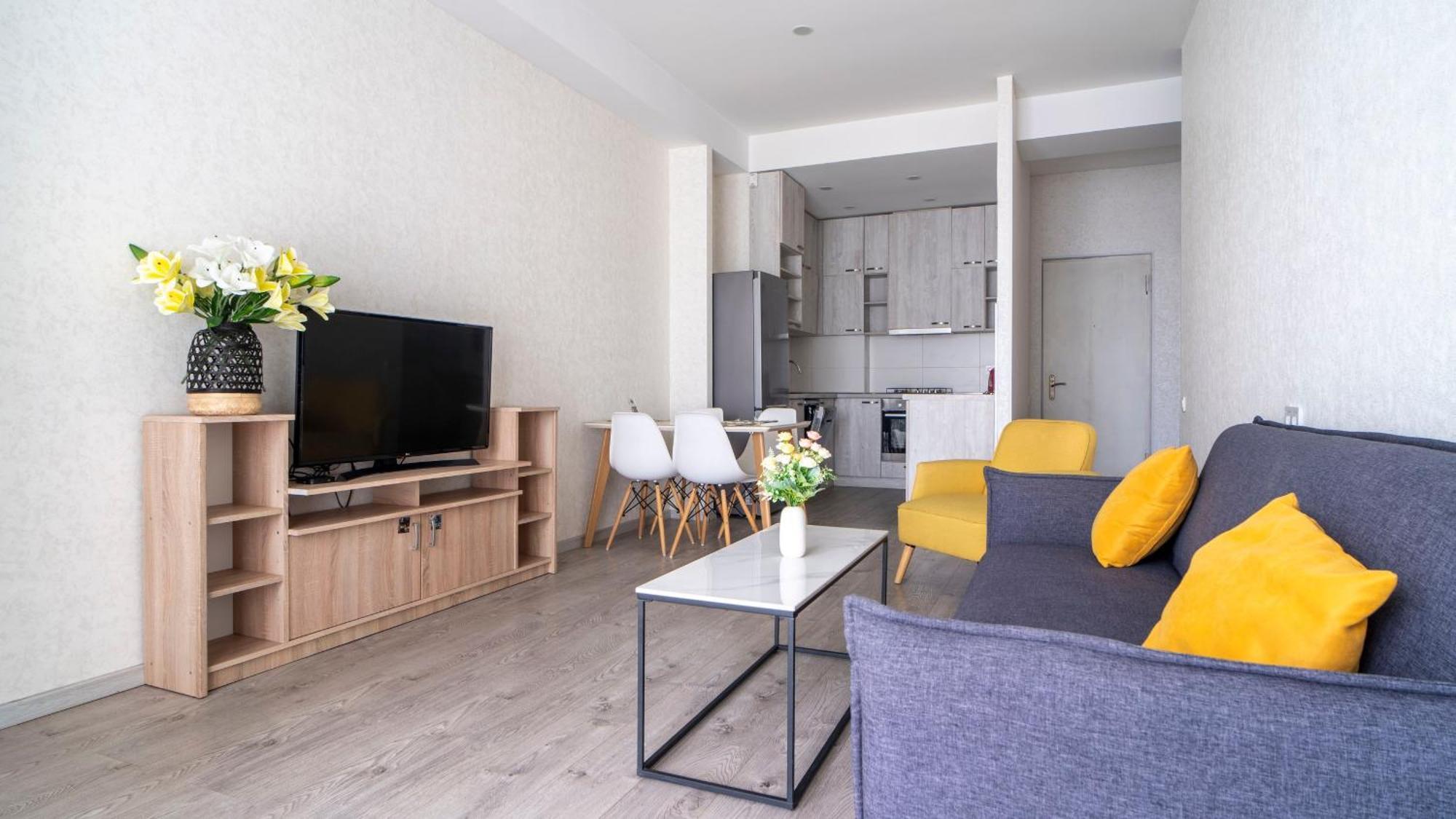 Cozy Apartment In The Heart Of Tbilisi Exteriör bild